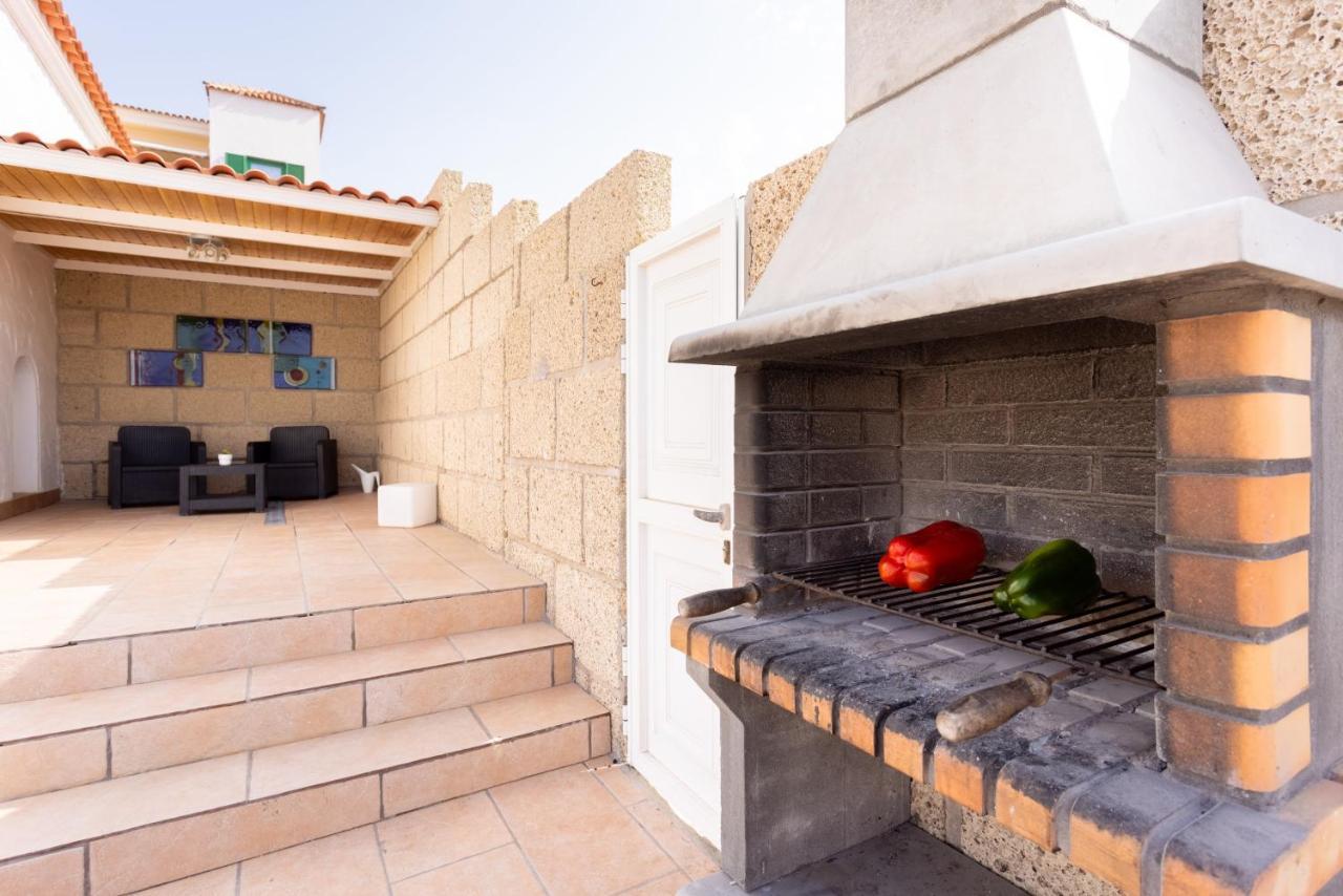 Casa Higo - Private Pool - Ocean View - Bbq - Terrace - Free Wifi - Child & Pet-Friendly - 3 Bedrooms - 6 People Poris de Abona Luaran gambar